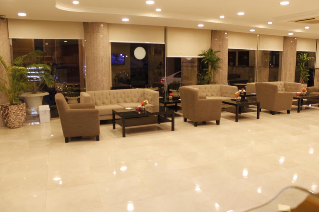 Plaza Home Al Khobar Phòng bức ảnh